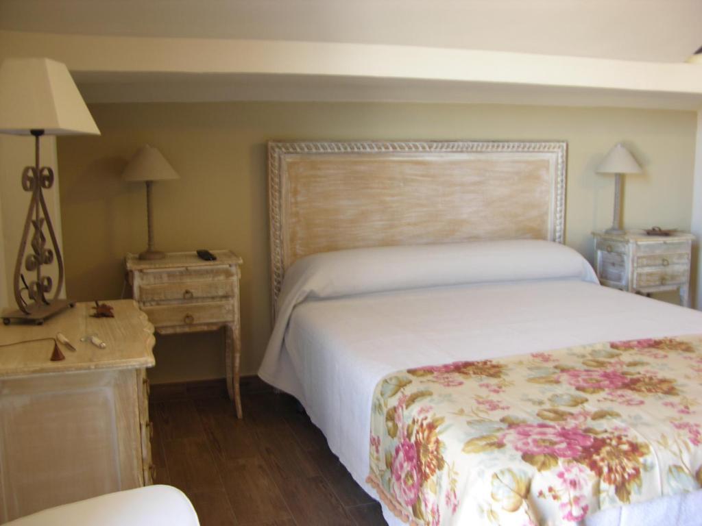 Albus Albi Guest House Colmenar del Arroyo Room photo
